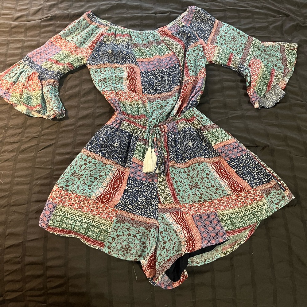 LOVE this but doesn’t fit. I’m 5”1, it would fit someone a little shorter